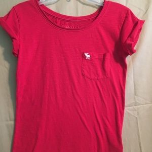 Scooped Neck Red Abercrombie & Fitch Tee w/pocket